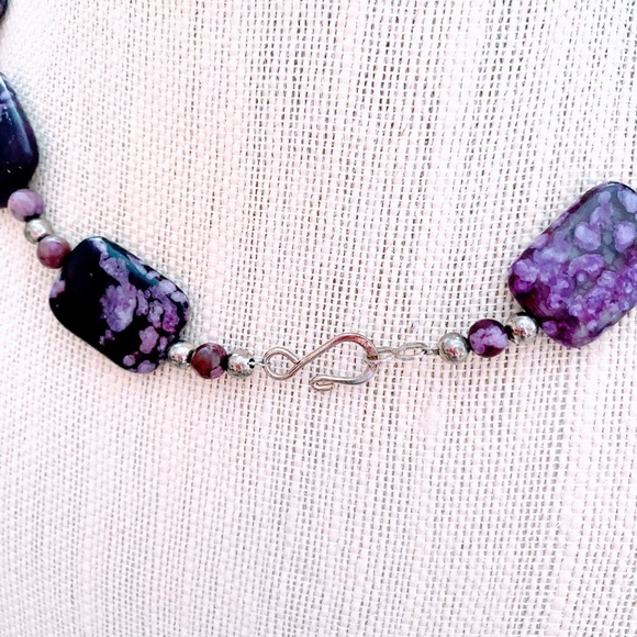 Chariote gemstone necklace - Picture 4 of 7